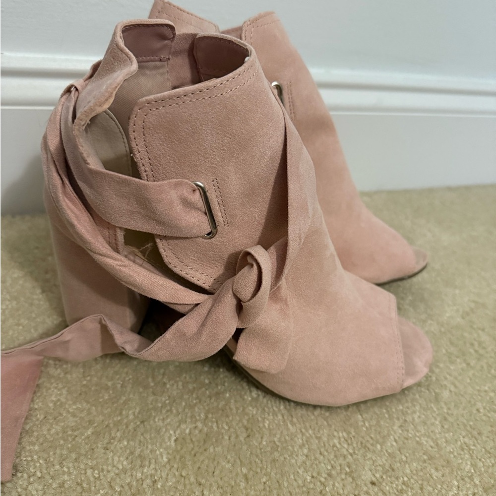 Elegant Pink Women's Ankle Boots